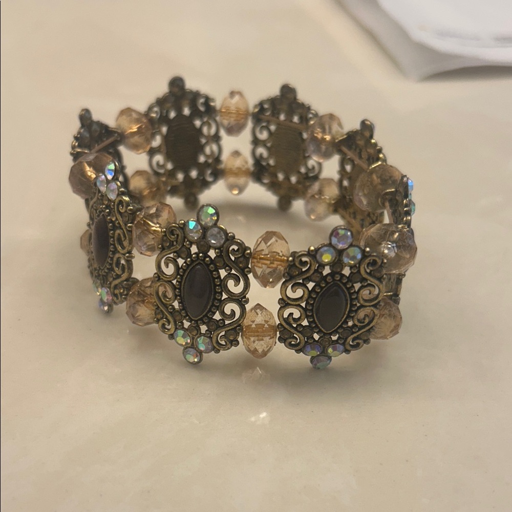Gold-Tone Filigree and Amber Bead Stretch Bracelet